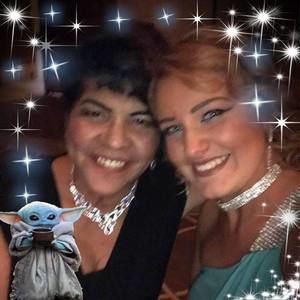 Meet your Posher, Mae